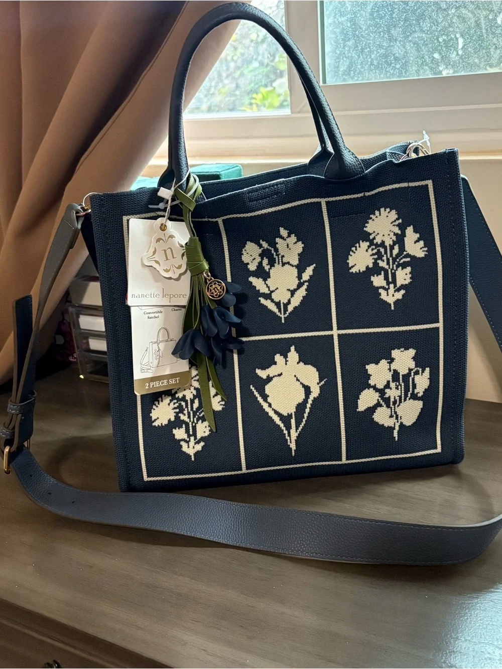N/A stylish blue